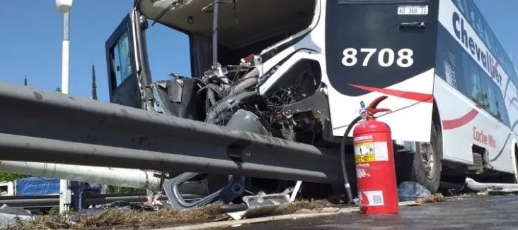 Así quedó la cabina destrozada