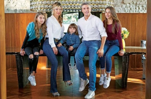 Crespo y su familia