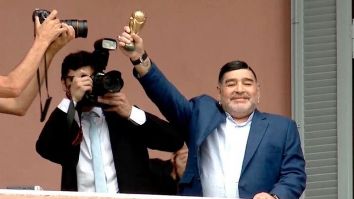 Diego Maradona desde el Balcón