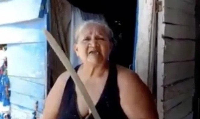 La mujer contó que le intentaron entrar 3 veces