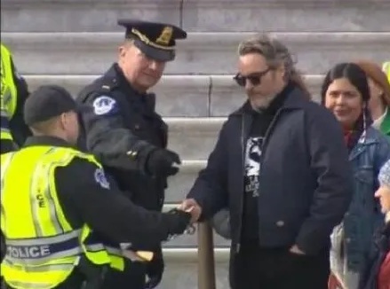 Así fue arrestado Phoenix en el Capitolio