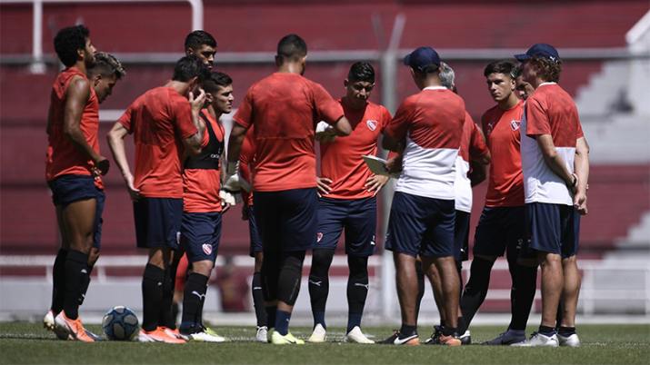Independiente ante Douglas Haig Independiente ante Douglas Haig