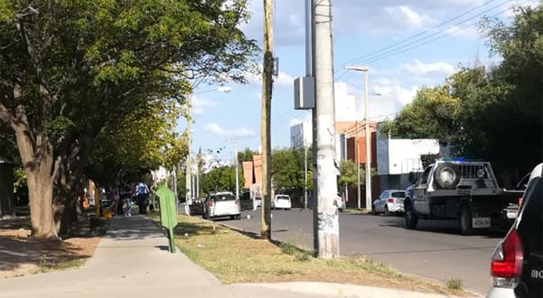 En suauto se quitó la vida En suauto se quitó la vida