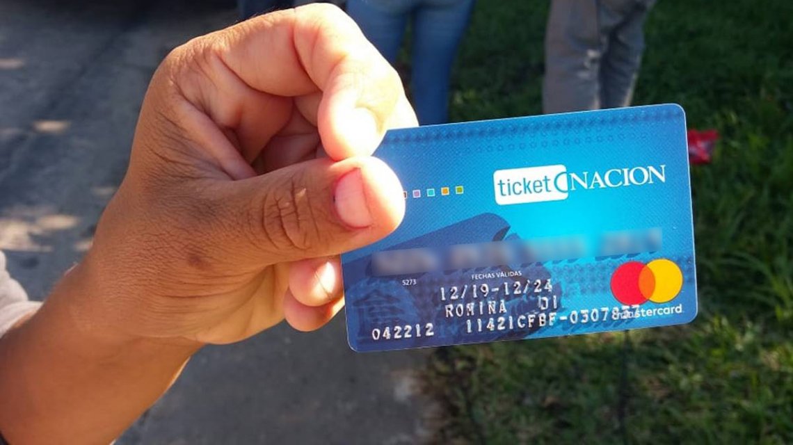 Tarjeta alimnetar Tarjeta alimnetar