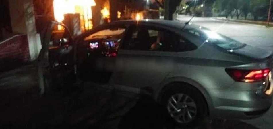 El auto del sujeto fallecido El auto del sujeto fallecido