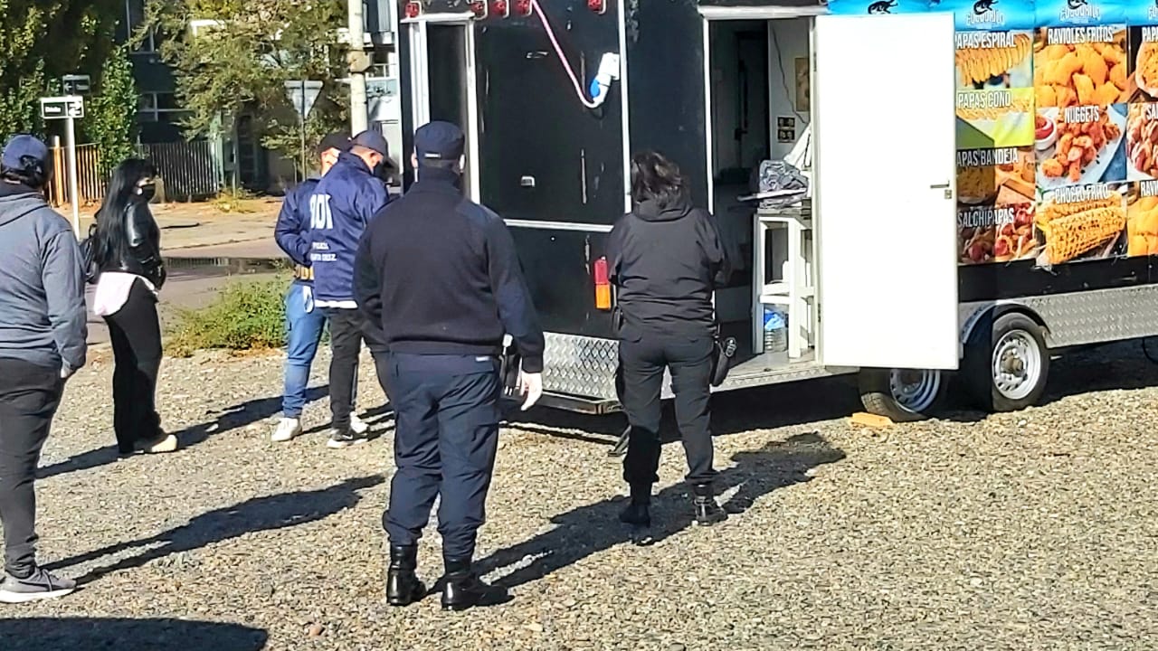 Procedimiento en la costanera local.