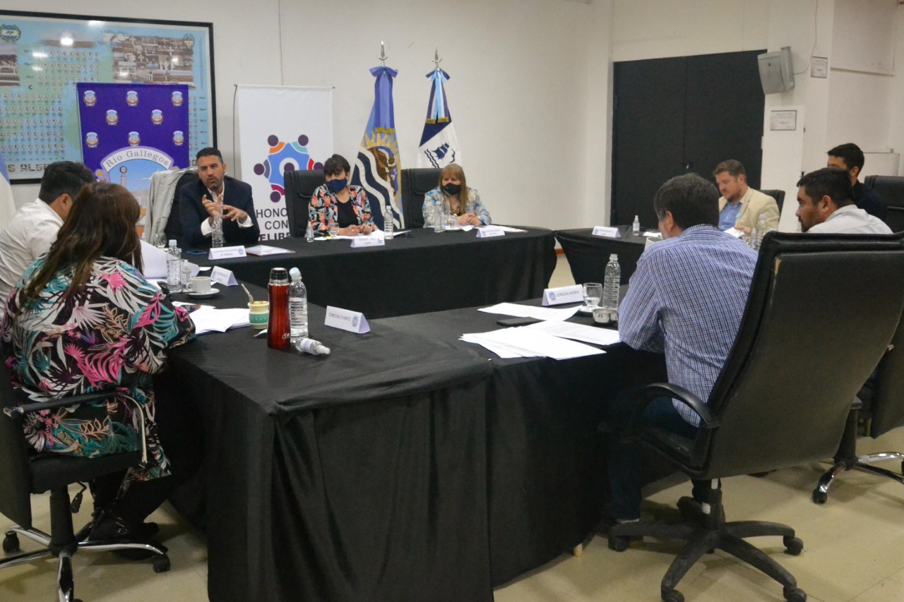Informe del Secretario de Hacienda a los concejales.