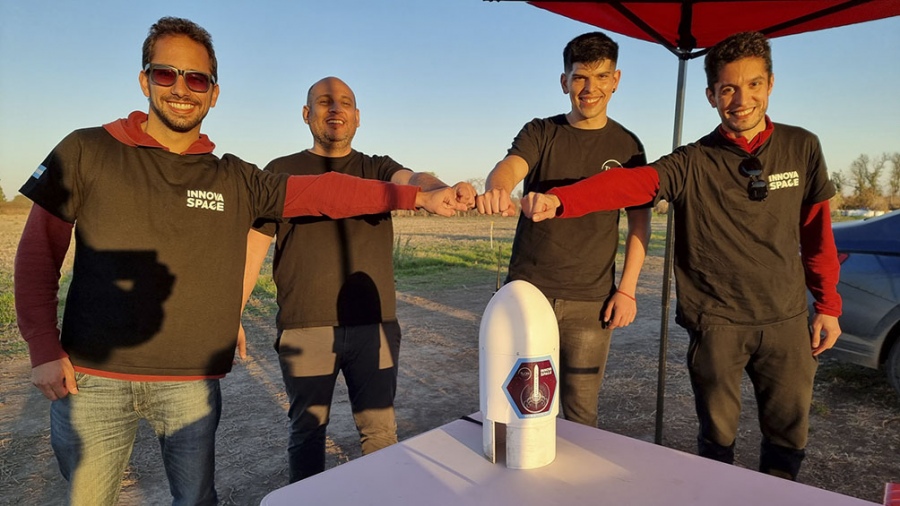 <br/>
El picosatélite es el resultado de la investigación de docentes y alumnos marplatenses. (Foto: Innova Space).