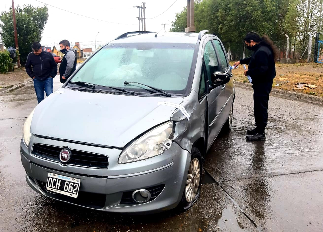 Chocó en Alto Fariñango, le hicieron el test de alcoholemia y dio positivo