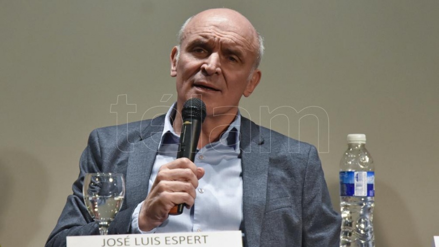 <br/>
Horacio Culaciatti.