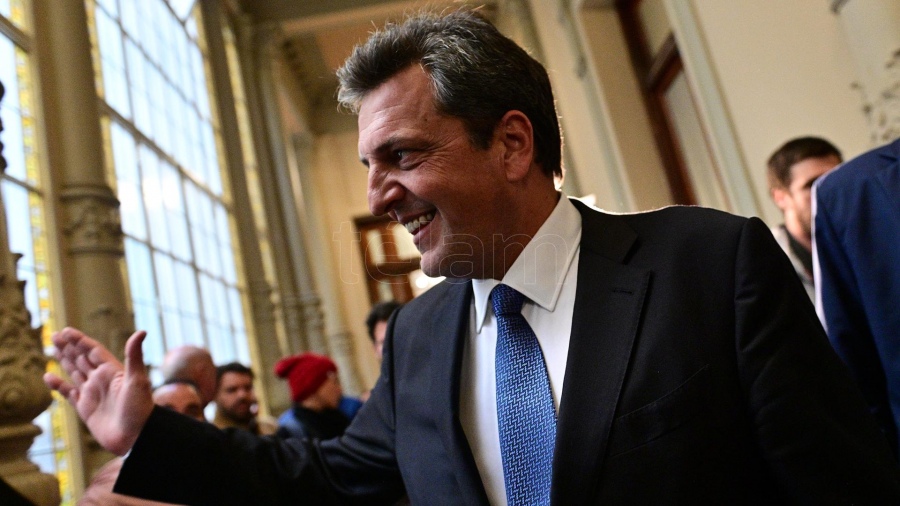<br/>
Massa se despide de Diputados para asumir en Economía / Foto: Victoria Gesualdi.
