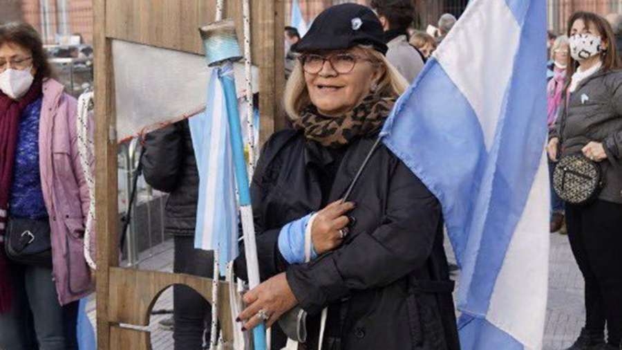 <br/>
Ipar también responsabilizó a