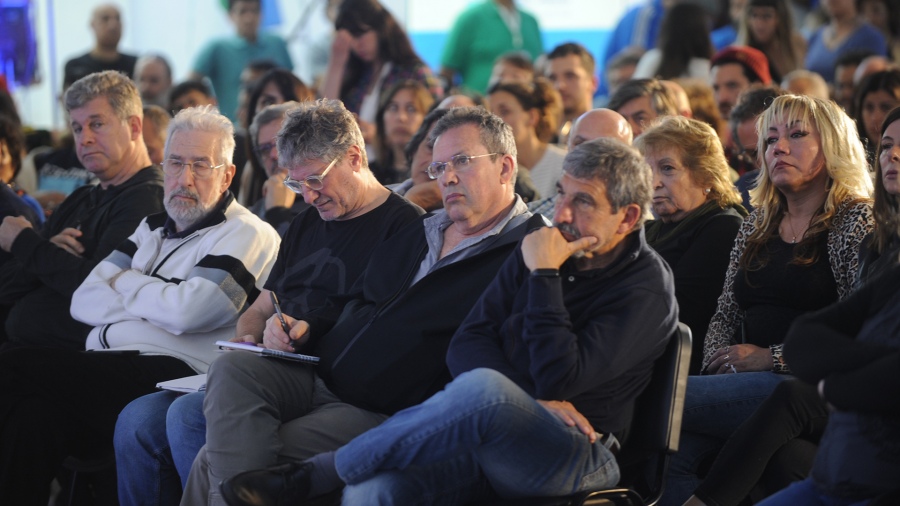 <br/>
Funcionarios y dirigentes del oficialismo participaron del encuentro / Foto: Eva Cabrera.
