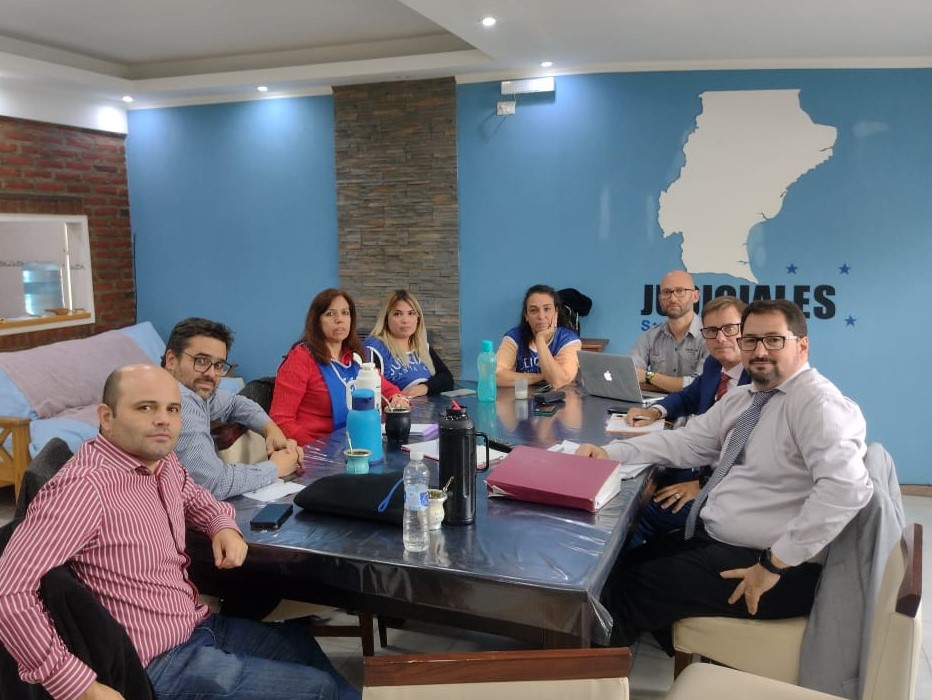 Judiciales solicitan apertura de paritaria.
