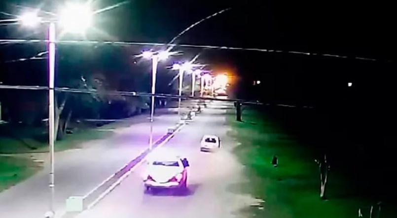 El móvil policial persiguiendo el Fiat en el que iban las víctimas