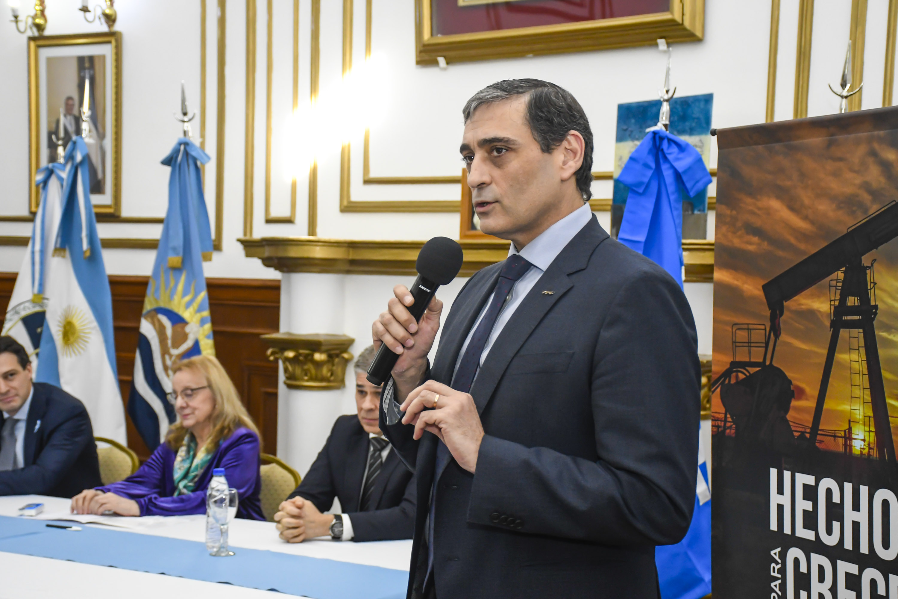 Pablo Iluliano.