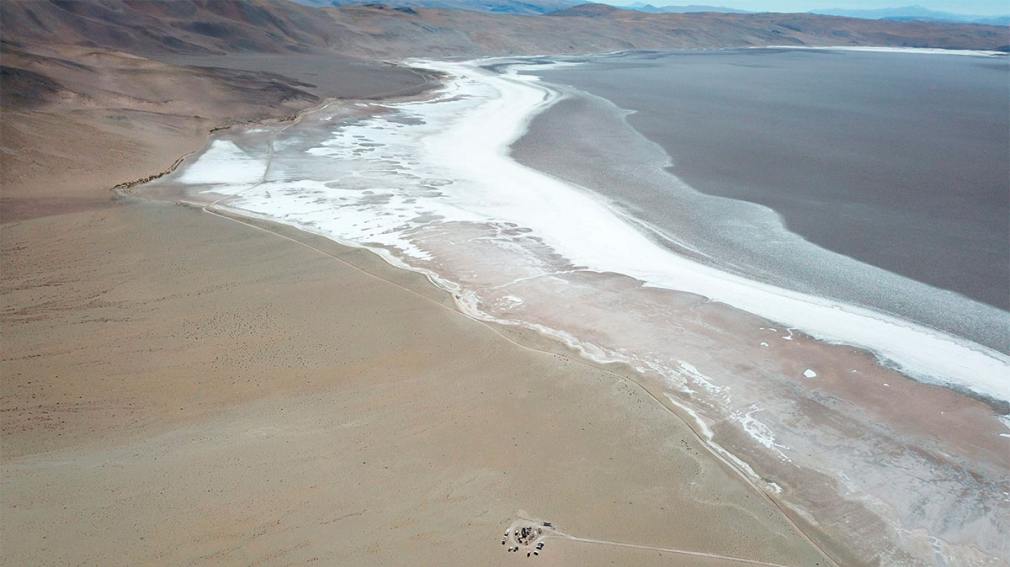 Litio: la Justicia ordenó detener la explotación en el Salar del Hombre ...