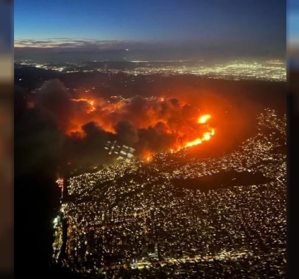 El incendio se propagó por varias zonas. El incendio se propagó por varias zonas.