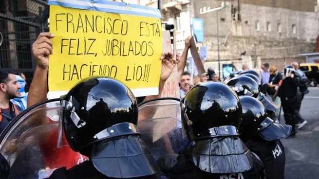 Miércoles de represión Miércoles de represión