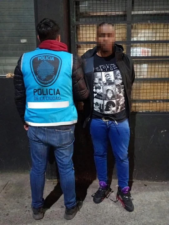 Detenido Detenido