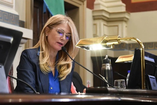 Verónica Magario. Verónica Magario.