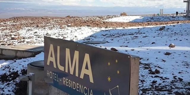 NIeve en el desierto de Atacama. NIeve en el desierto de Atacama.