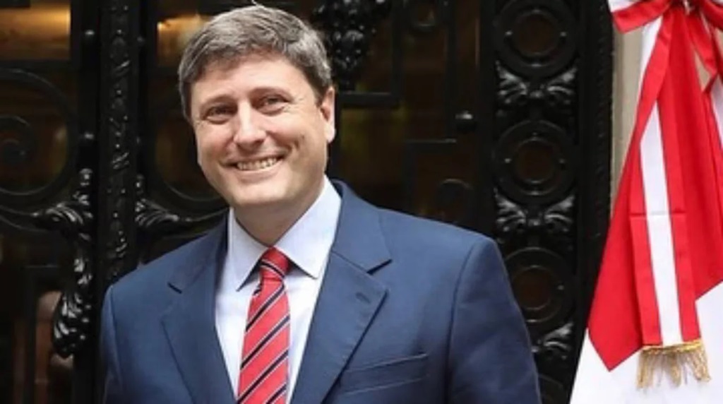 Eduardo Bustmante Eduardo Bustmante