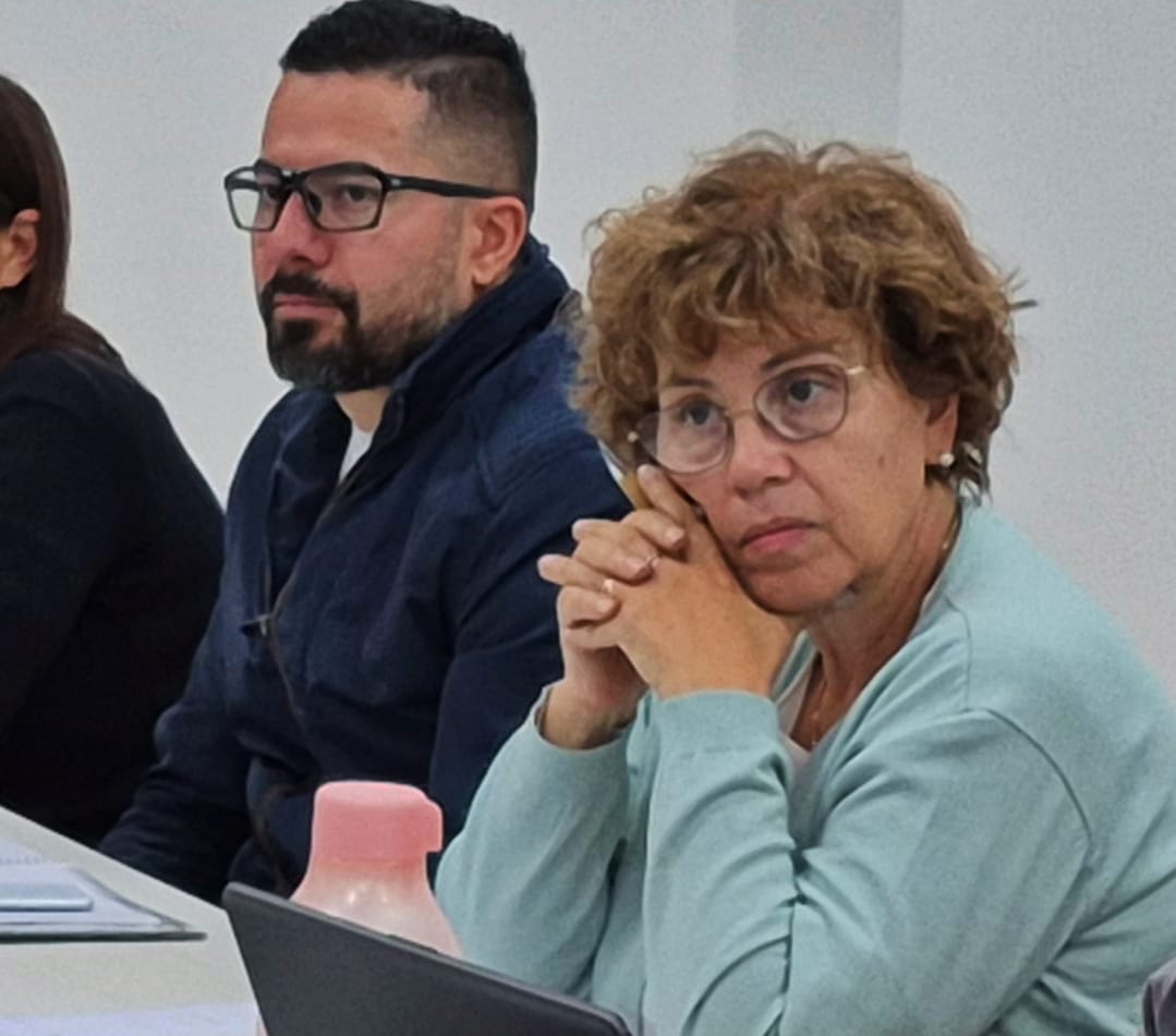Adriana Astolfo, secretaria Adjunta.