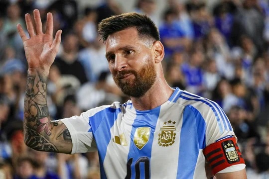 Lionel Messi Lionel Messi