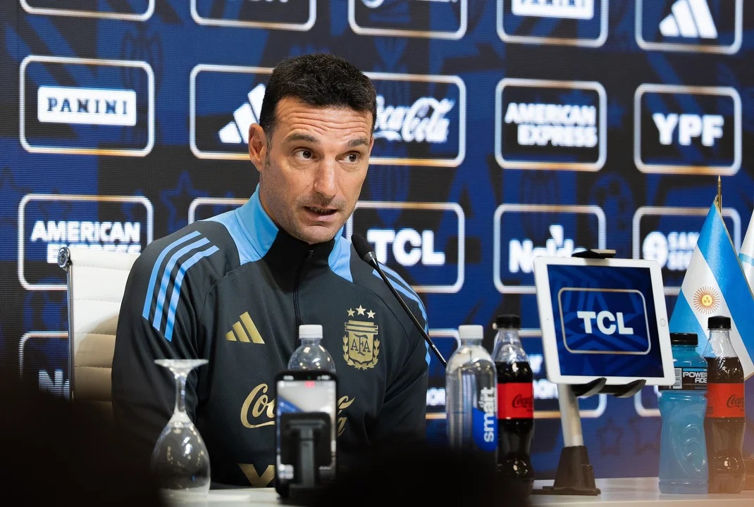 Scaloni DT de la Selección Argentina Scaloni DT de la Selección Argentina