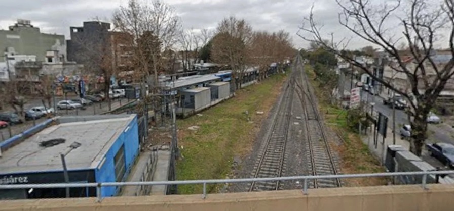 El enfrentamiento ocurrió sobre las vías del Belgrano Norte.
