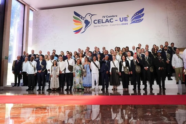 Comenzó la Cumbre de la CELAC y la UE en Colombia.