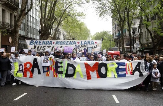 Manifestación por las tres víctimas asesinadas.
