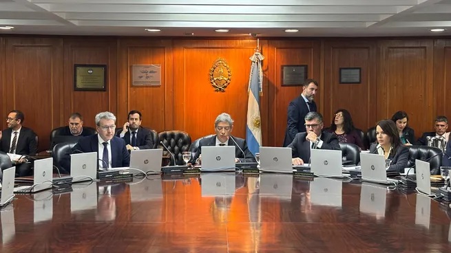 Acusación investigará al juez que había prohibido difundir audios