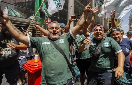 Los camioneros, presentes en la marcha.