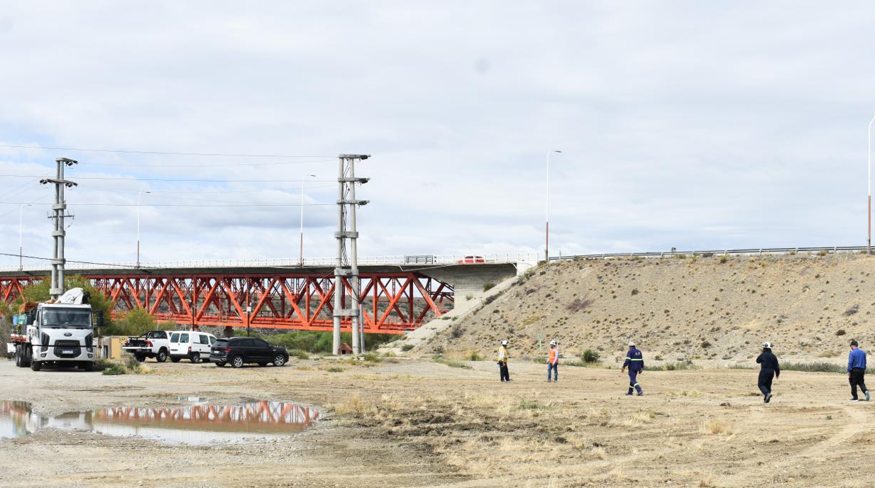 Comenzaron las tareas preliminares para la refacción del puente de Piedra Buena