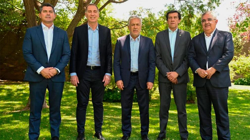 Gobernadores ponen condiciones antes del debate por la reforma laboral