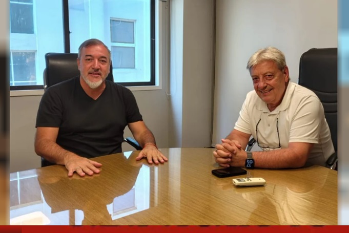 Rodolfo Aguiar (ATE) y Abel Furlán (UOM).