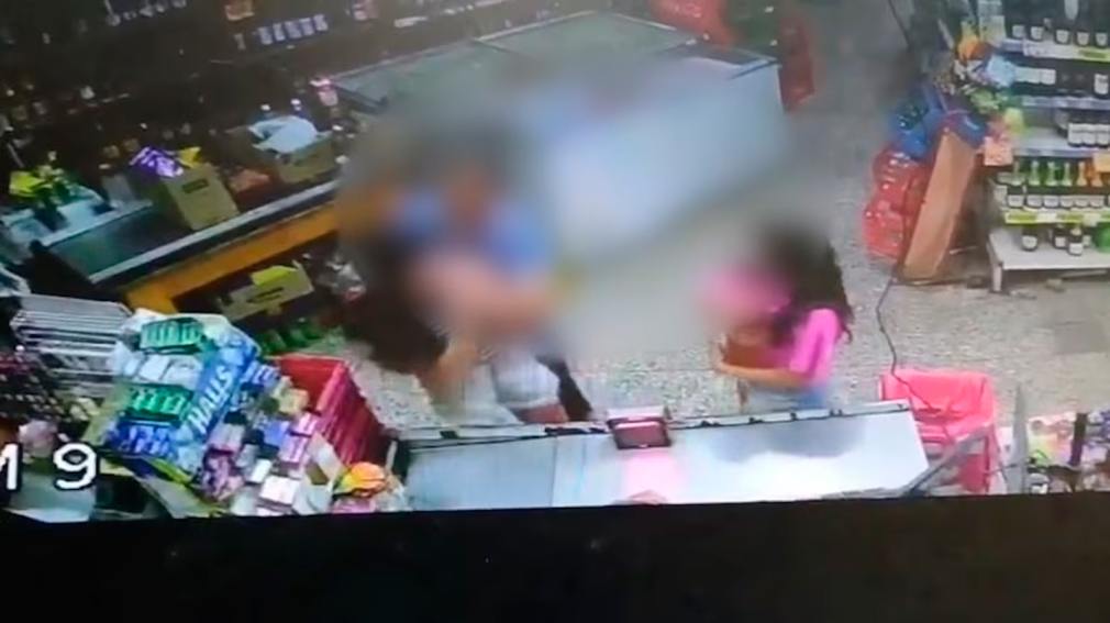 VIDEO - &ldquo;Mami, me tocó&rdquo;: el dueño de un supermercado chino fue denunciado por abuso de una nena de 11 años