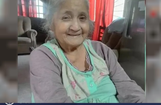 MAMÁ DE OMAR CARRASCO