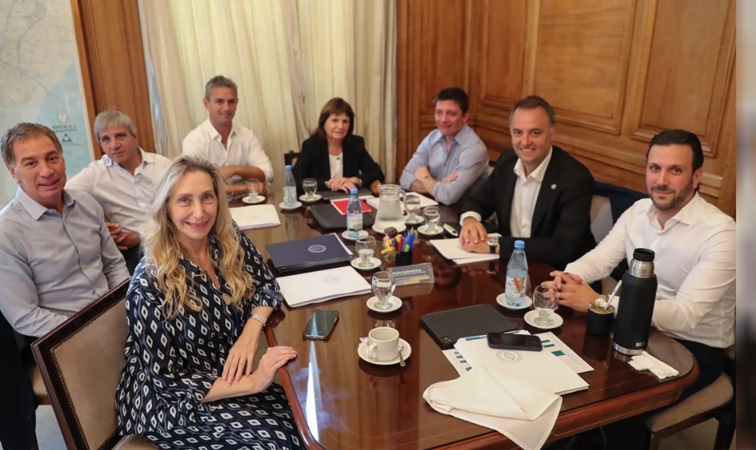 El Gobierno se resiste a modificar Ganancias, pero discute cambios en la Reforma Laboral