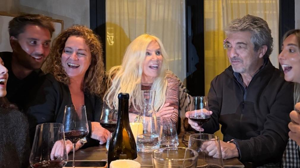 Torta, velas y afectos: así fue el cumpleaños 82 de Susana Giménez en Madrid