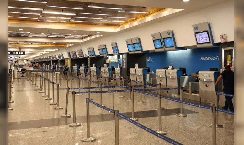 PARO NACIONAL DE AEROPUERTOS