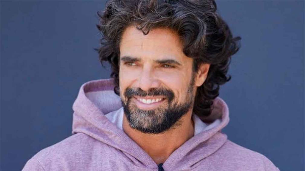 Difundieron la primera foto de Luciano Castro tras confirmarse su internación