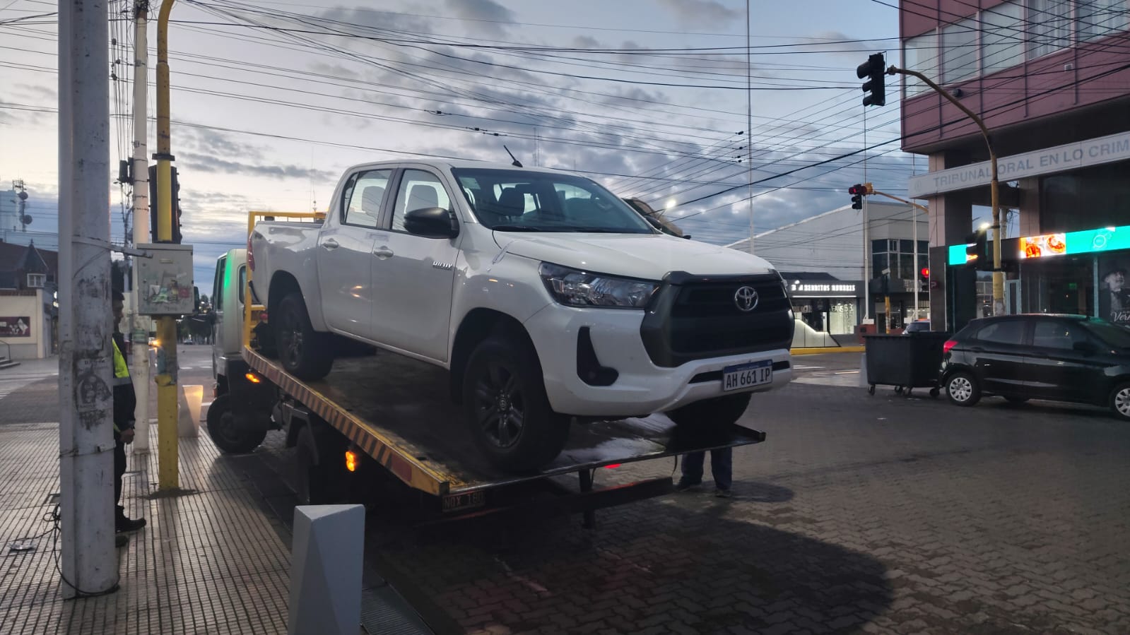 Amplio operativo policial en Río Gallegos: secuestros de vehículos y actuación por estupefacientes