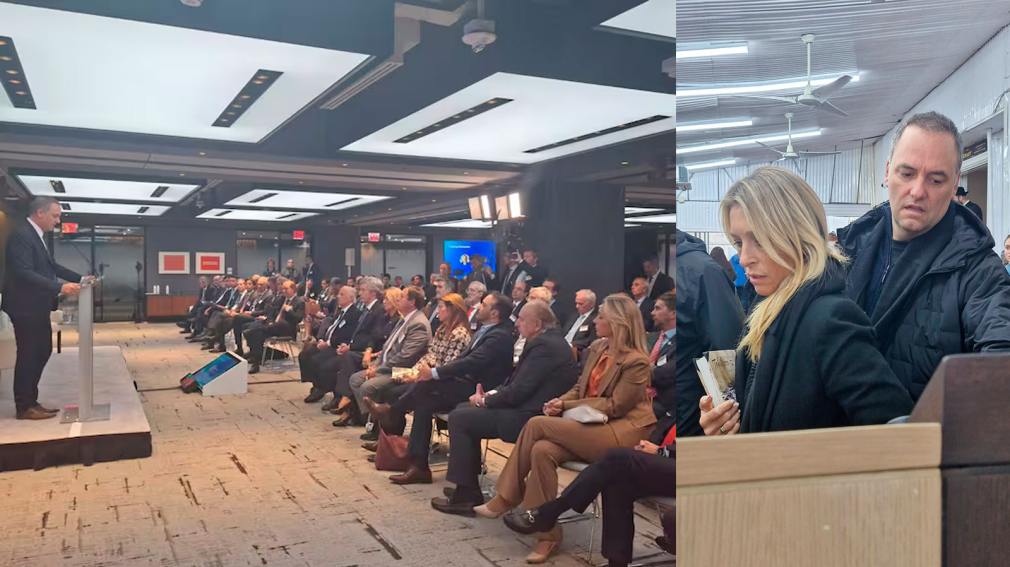 Manuel Adorni cerró el Argentina Week con su esposa en primera fila