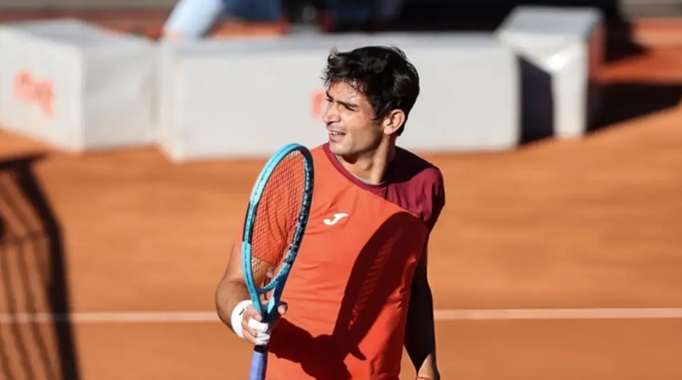 Navone avanza en Madrid.