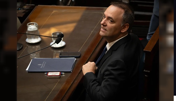 El jefe de Gabinete, Manuel Adorni.