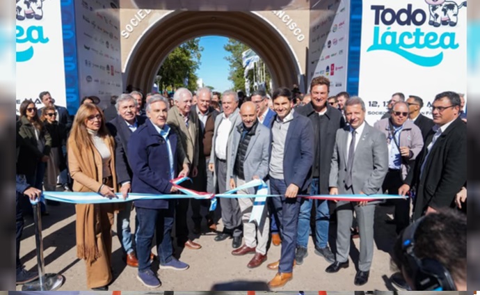 Pullaro y Llaryora en TodoLáctea 2026.
