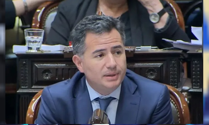 Diputados: la picardía de manual del oficialismo que le permitirá bloquear la sesión opositora por Adorni